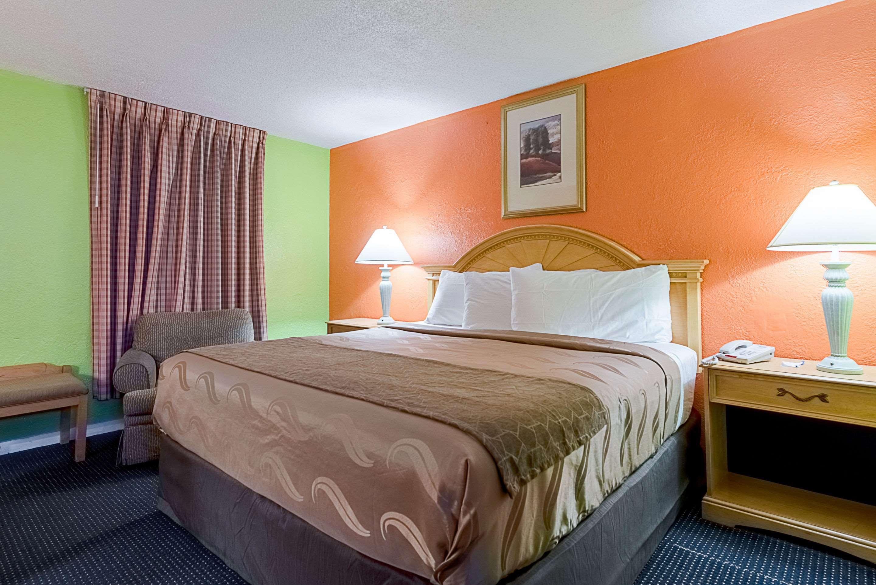 Highway Inn Paris Luaran gambar